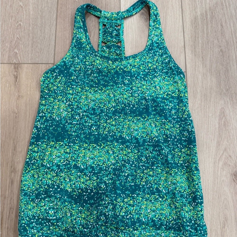 ATHLETA - Women's Green & Yellow Patterned Racerback Tank Built in Bra - Size M